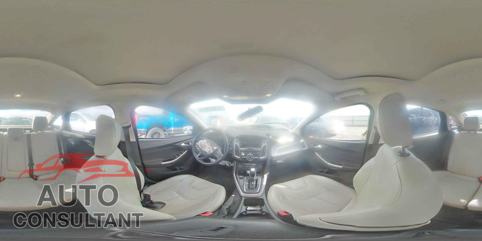 FORD FOCUS 2018 - 1FADP3J24JL326596