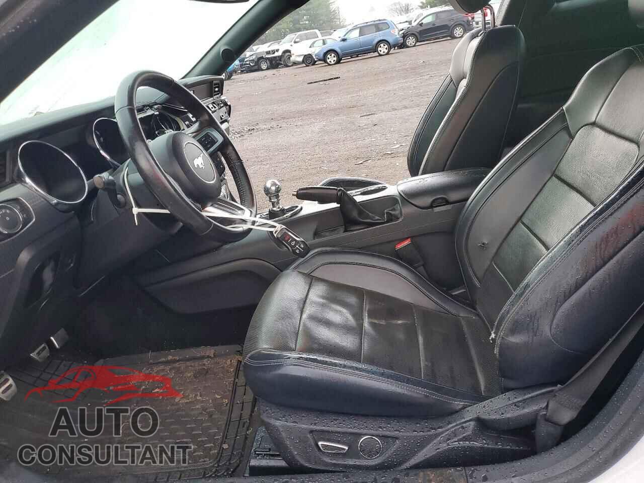FORD MUSTANG 2017 - 1FA6P8CF8H5228515