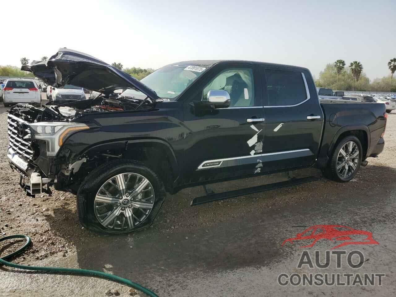 TOYOTA TUNDRA 2023 - 5TFVC5DB6PX021426