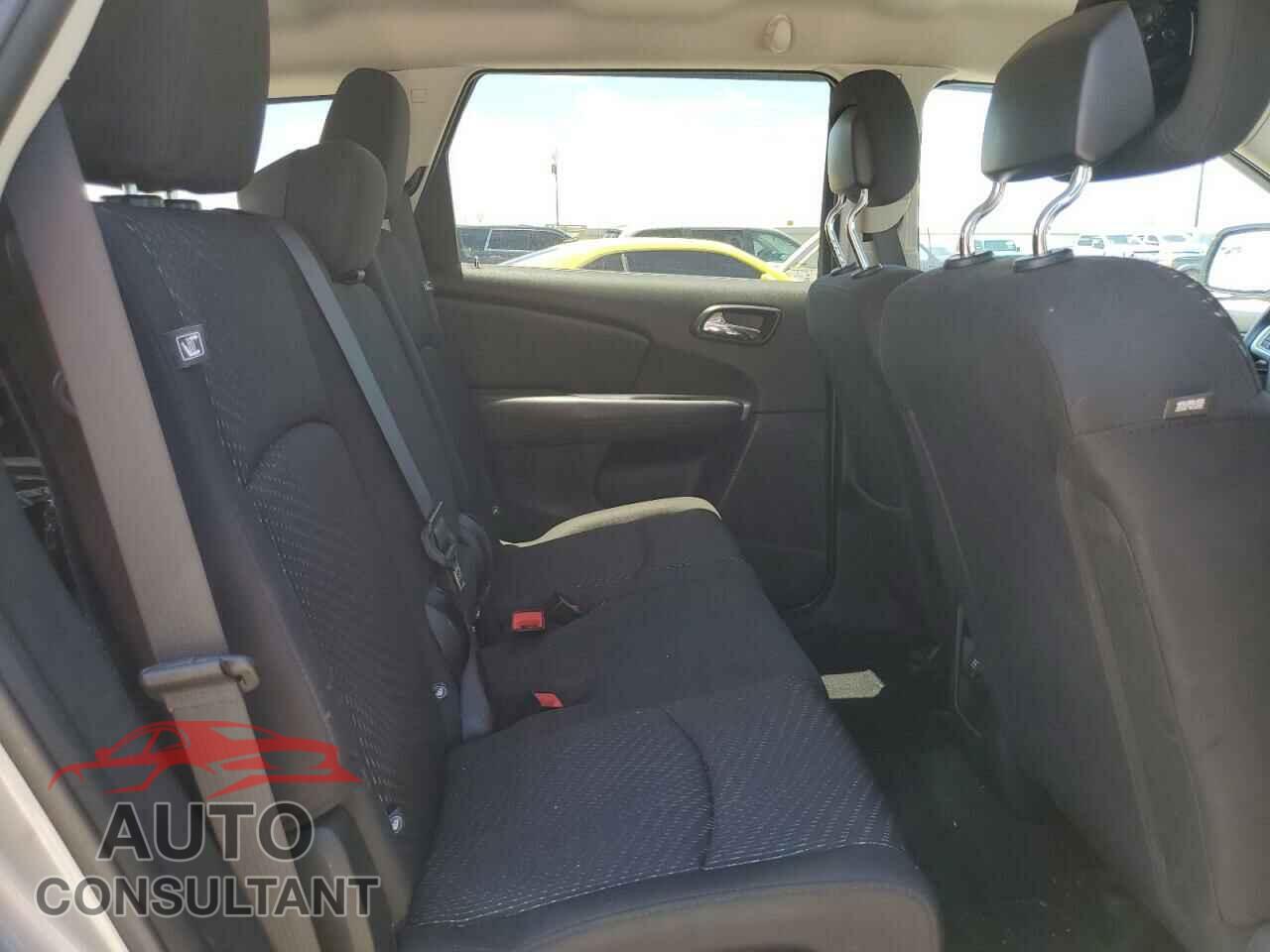 DODGE JOURNEY 2016 - 3C4PDCBG5GT211318