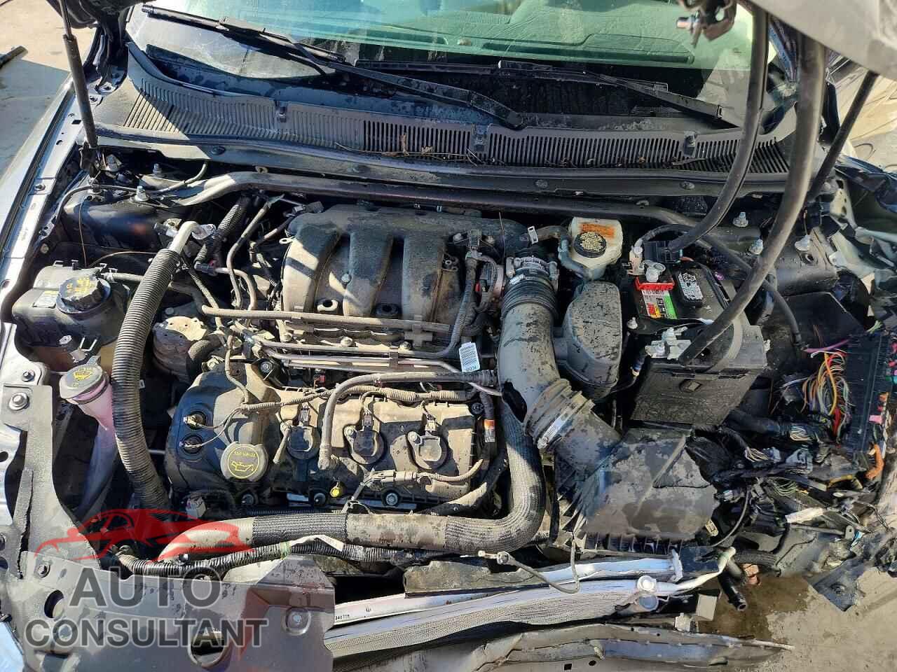 FORD TAURUS 2018 - 1FAHP2F89JG101527