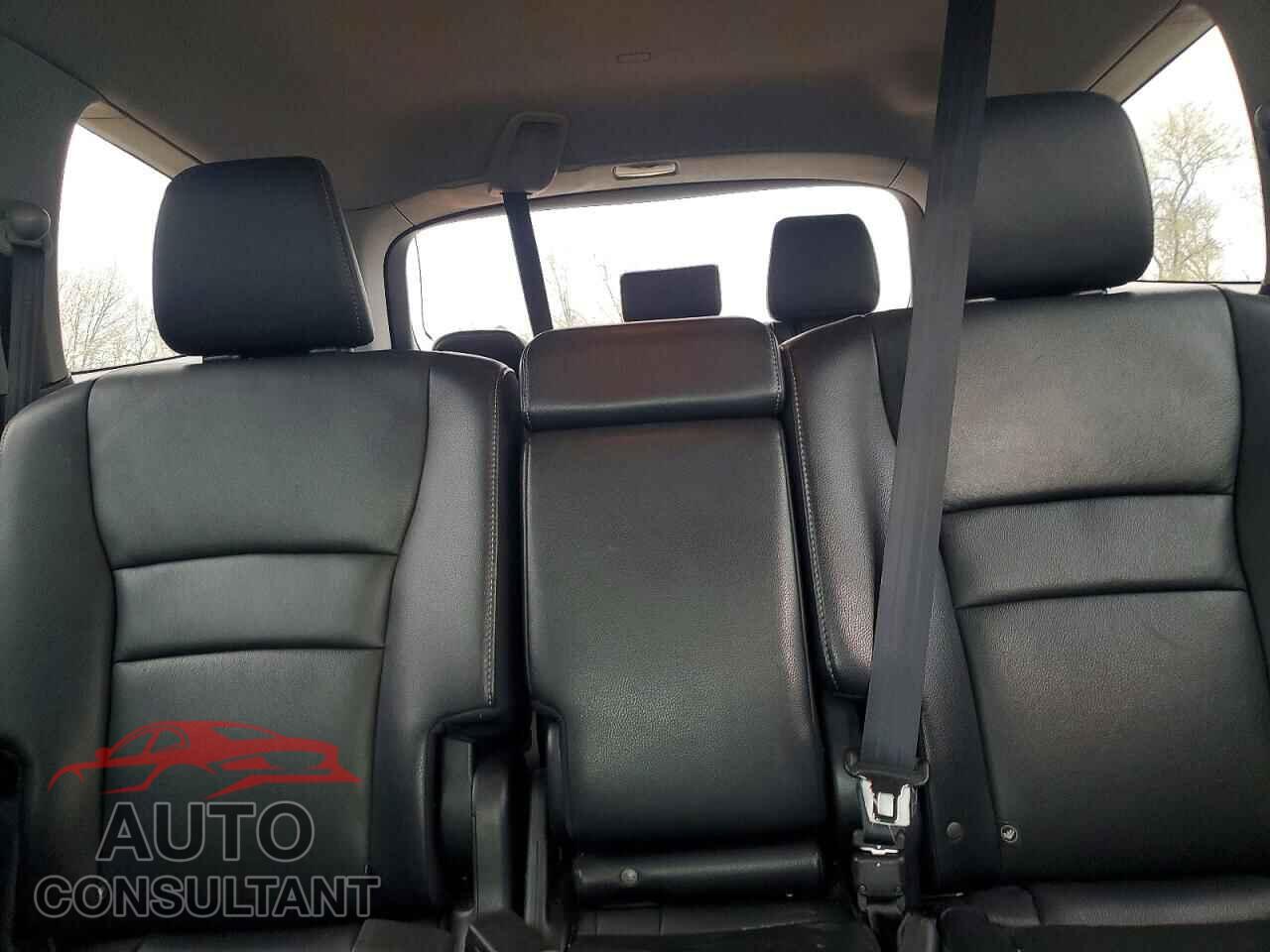 HONDA PILOT 2021 - 5FNYF6H5XMB058709