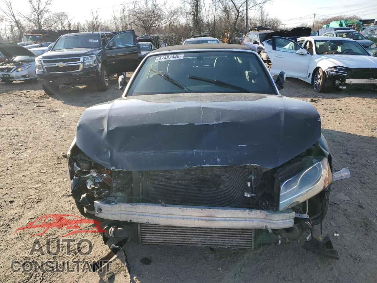 AUDI A5 2011 - WAUJFAFH1BN009136