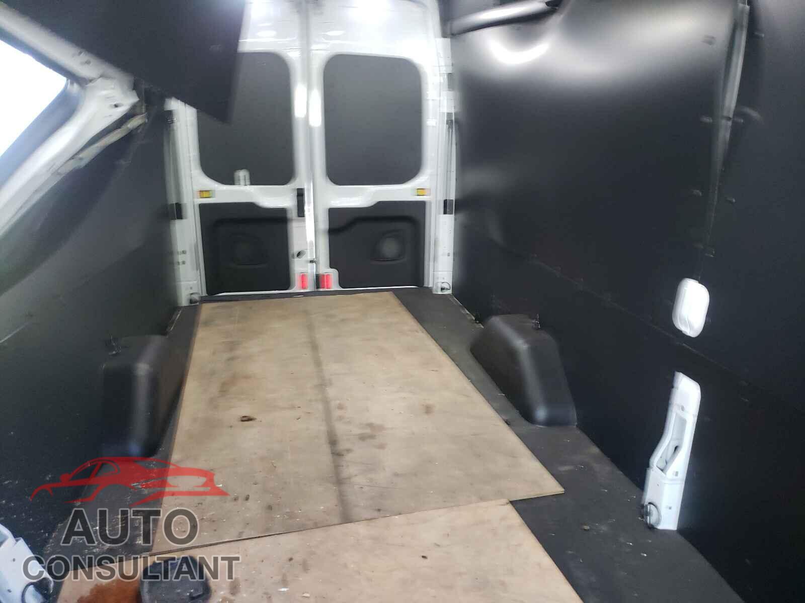 FORD TRANSIT CO 2020 - 1FTBR3X80LKA00973