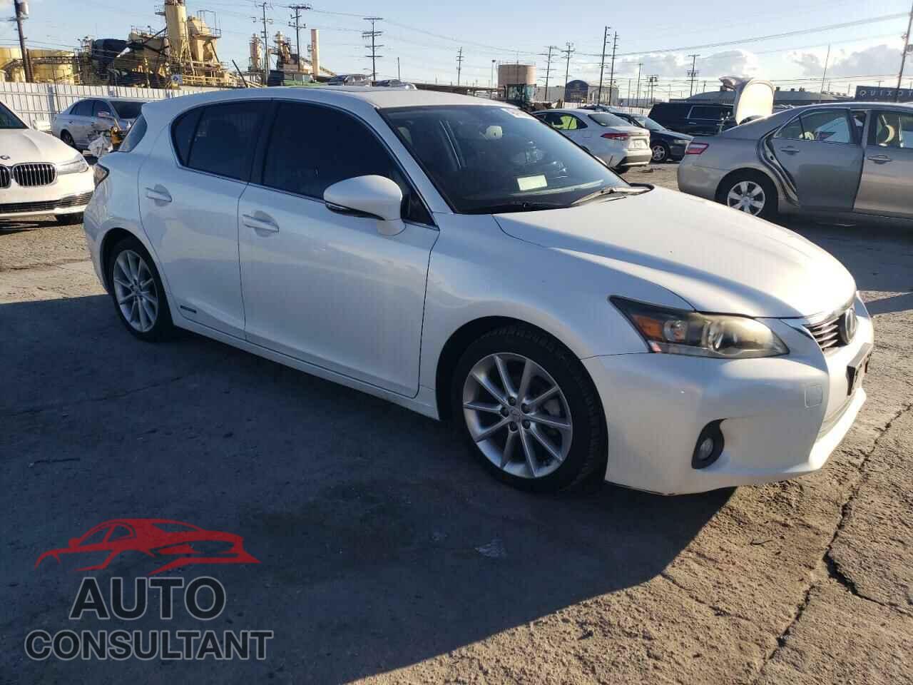 LEXUS CT 200 2013 - JTHKD5BH8D2156387