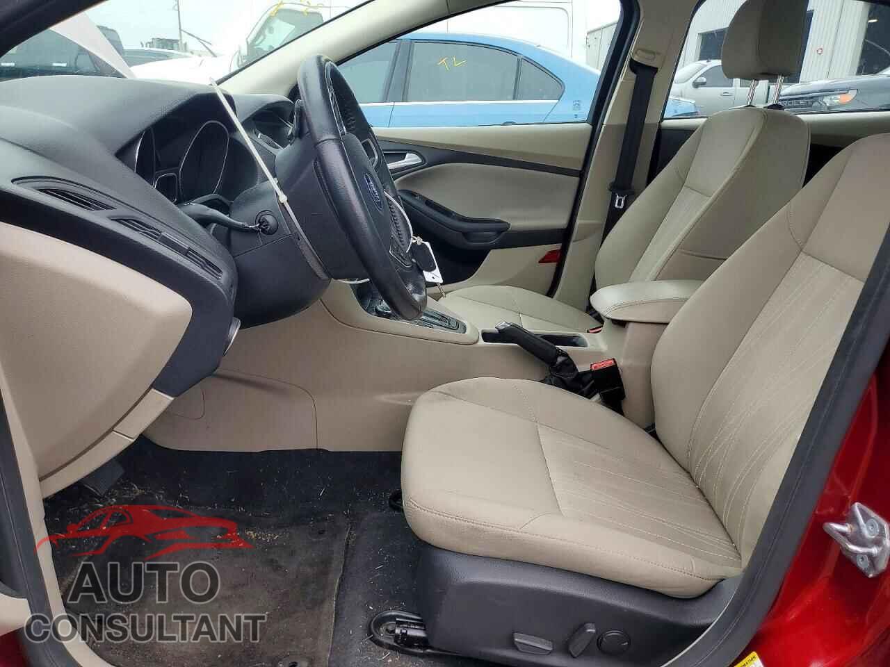 FORD FOCUS 2016 - 1FADP3F28GL389587