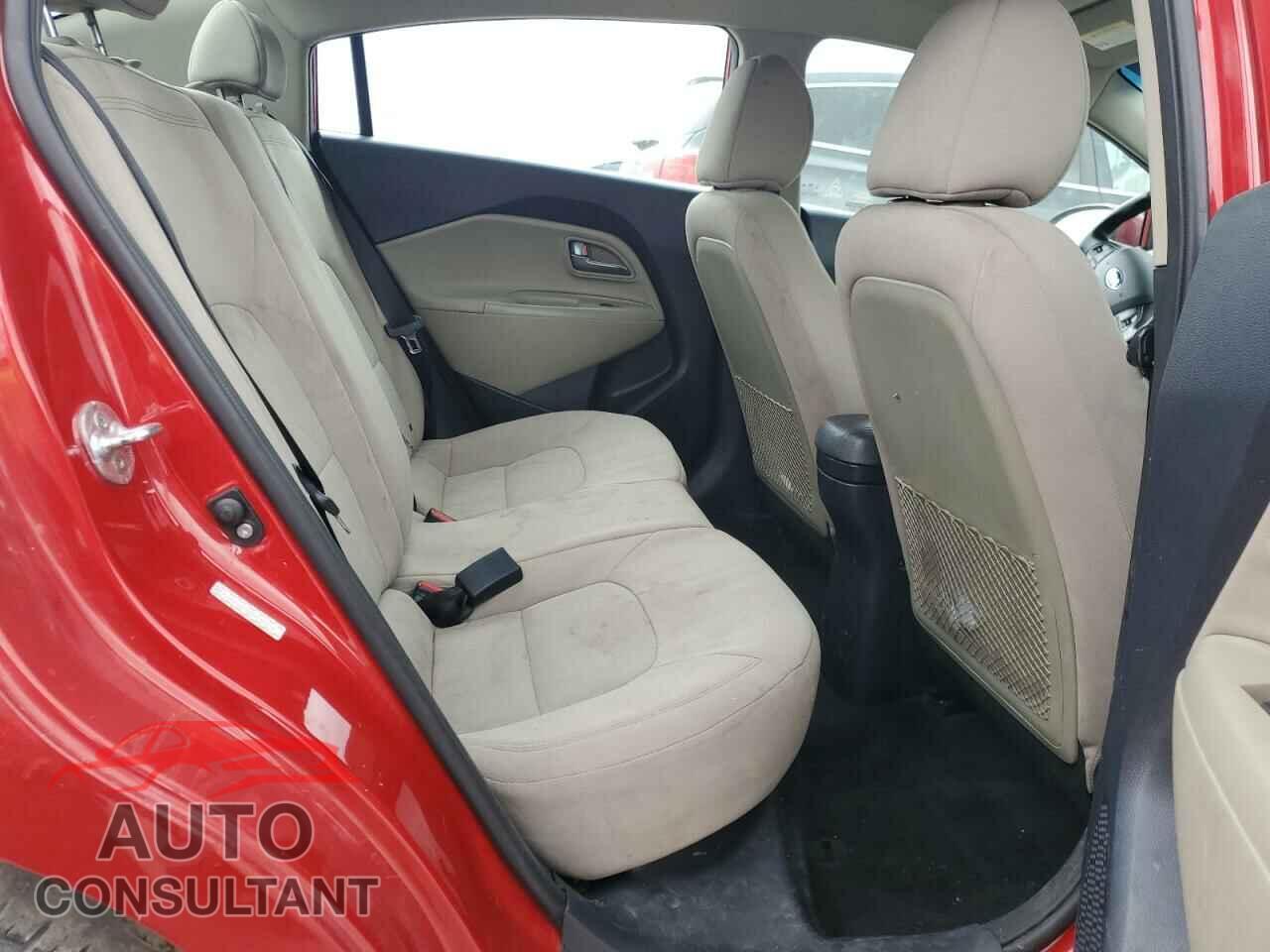 KIA RIO 2016 - KNADN4A38G6590813