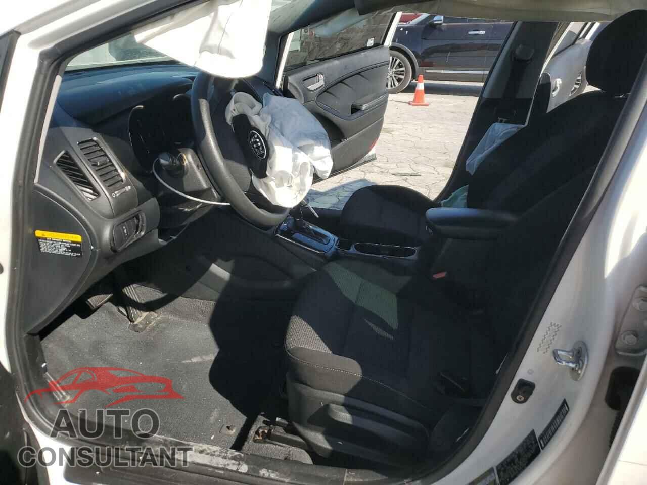 KIA FORTE 2017 - 3KPFK4A75HE046031