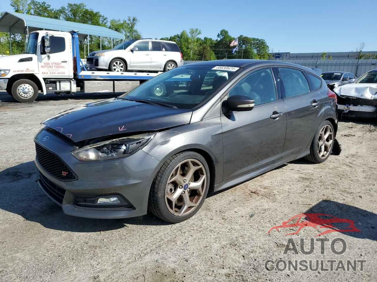 FORD FOCUS 2017 - 1FADP3L90HL229352