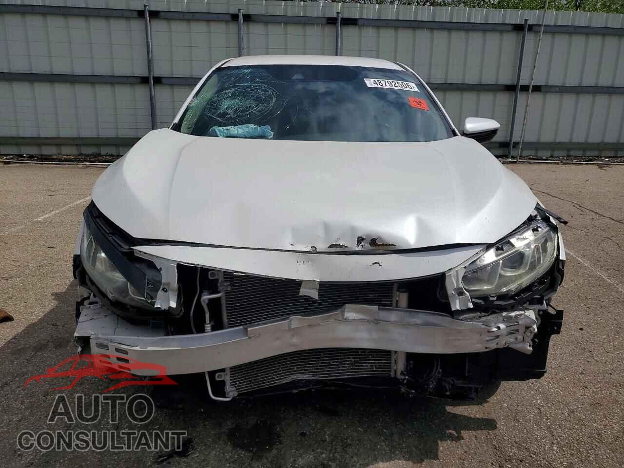 HONDA CIVIC 2019 - 2HGFC2F60KH592606