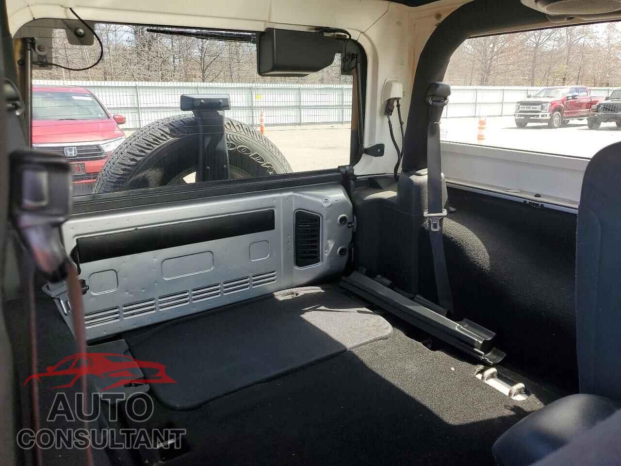 JEEP WRANGLER 2011 - 1J4GA2D19BL636020