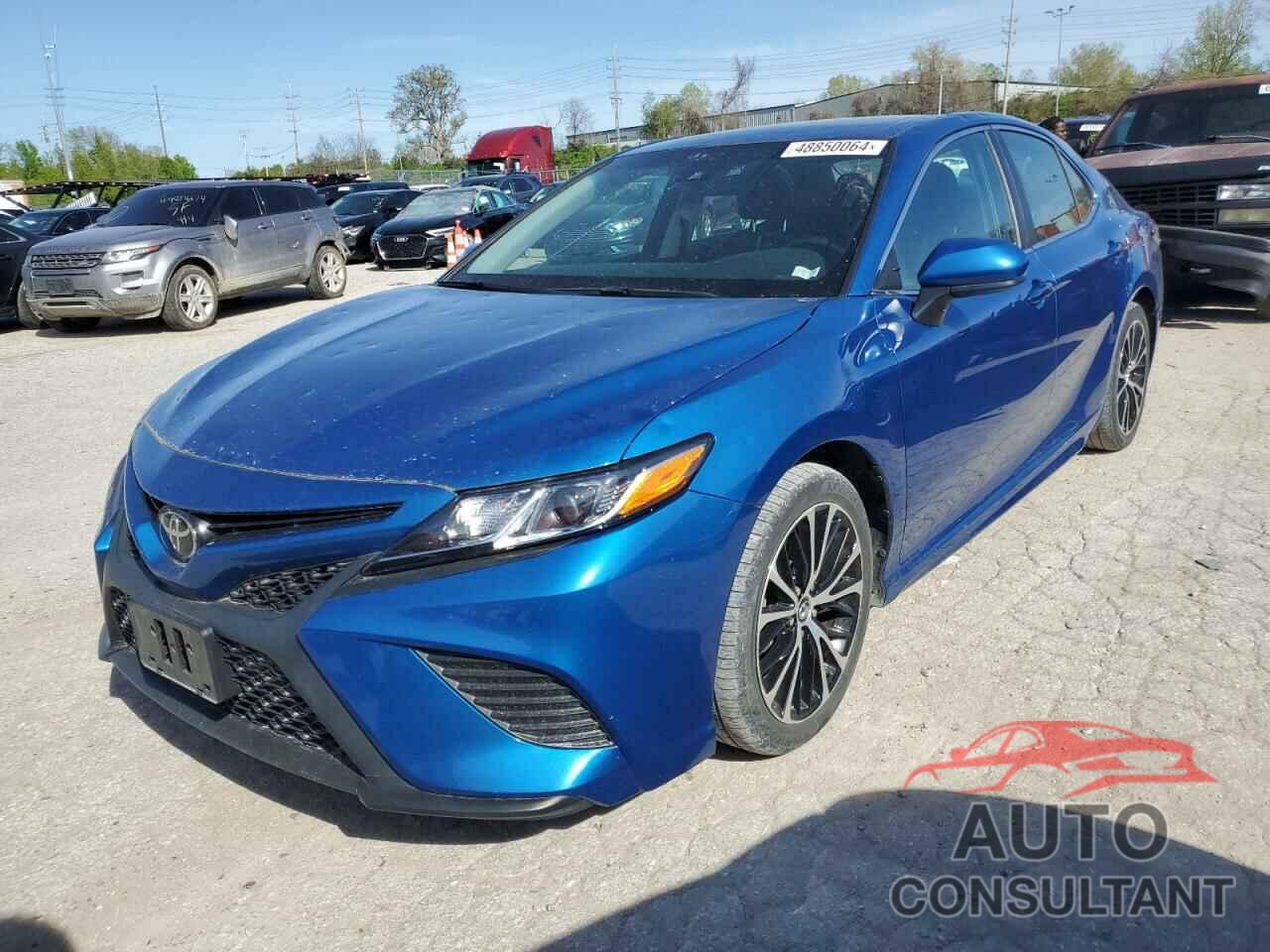 TOYOTA CAMRY 2018 - 4T1B11HK4JU119824