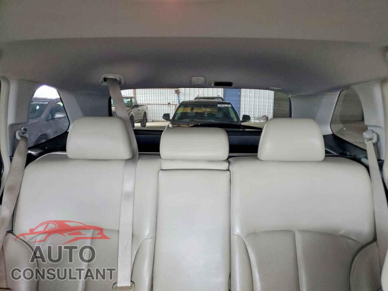SUBARU OUTBACK 2011 - 4S4BRDLC3B2420088