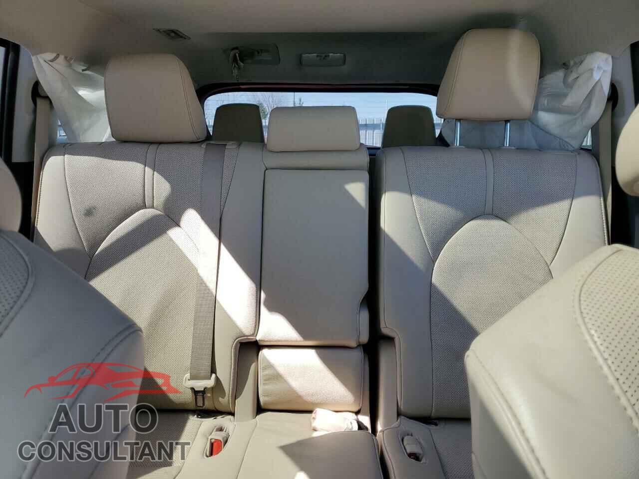 TOYOTA HIGHLANDER 2021 - 5TDDBRCH3MS016360