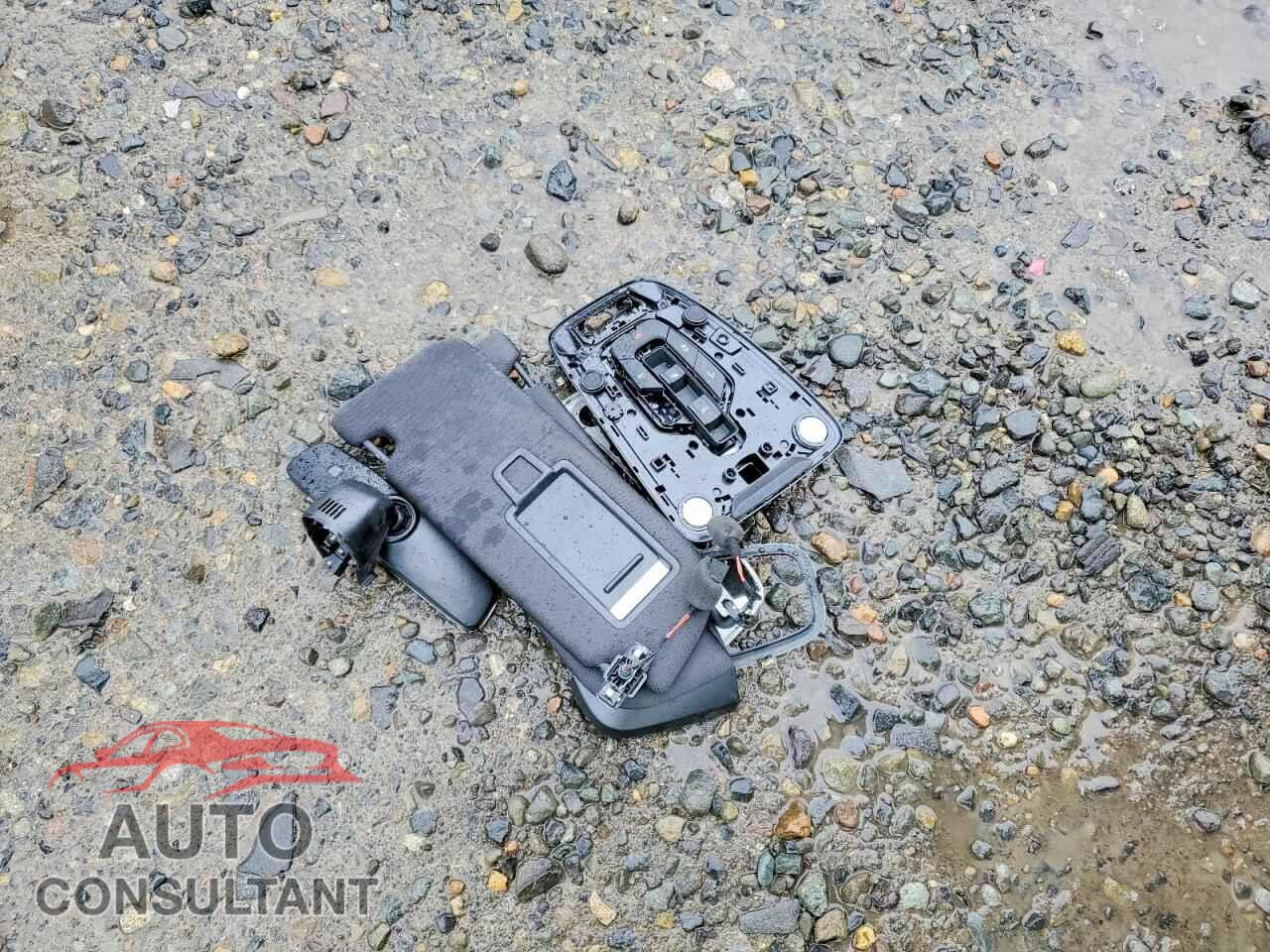 AUDI E-TRON 2021 - WA1VABGE0MB016042