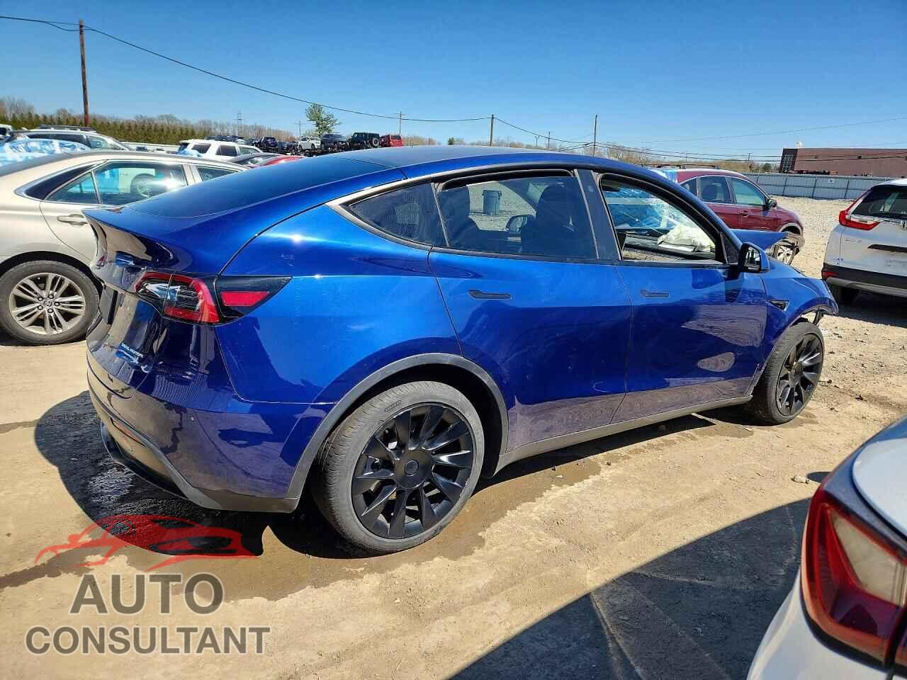 TESLA MODEL Y 2023 - 7SAYGDEE9PF648459