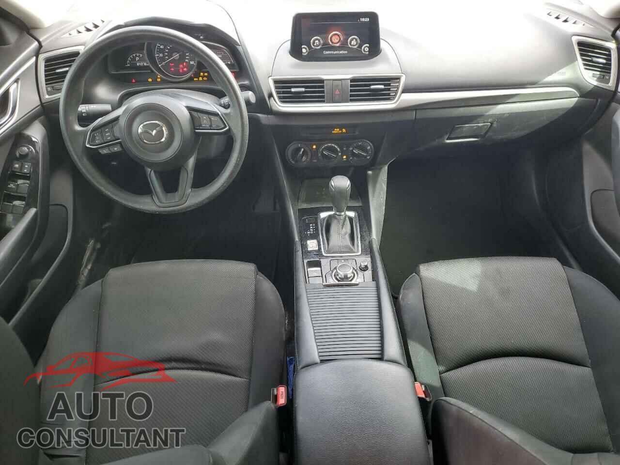 MAZDA 3 2017 - 3MZBN1K71HM103525