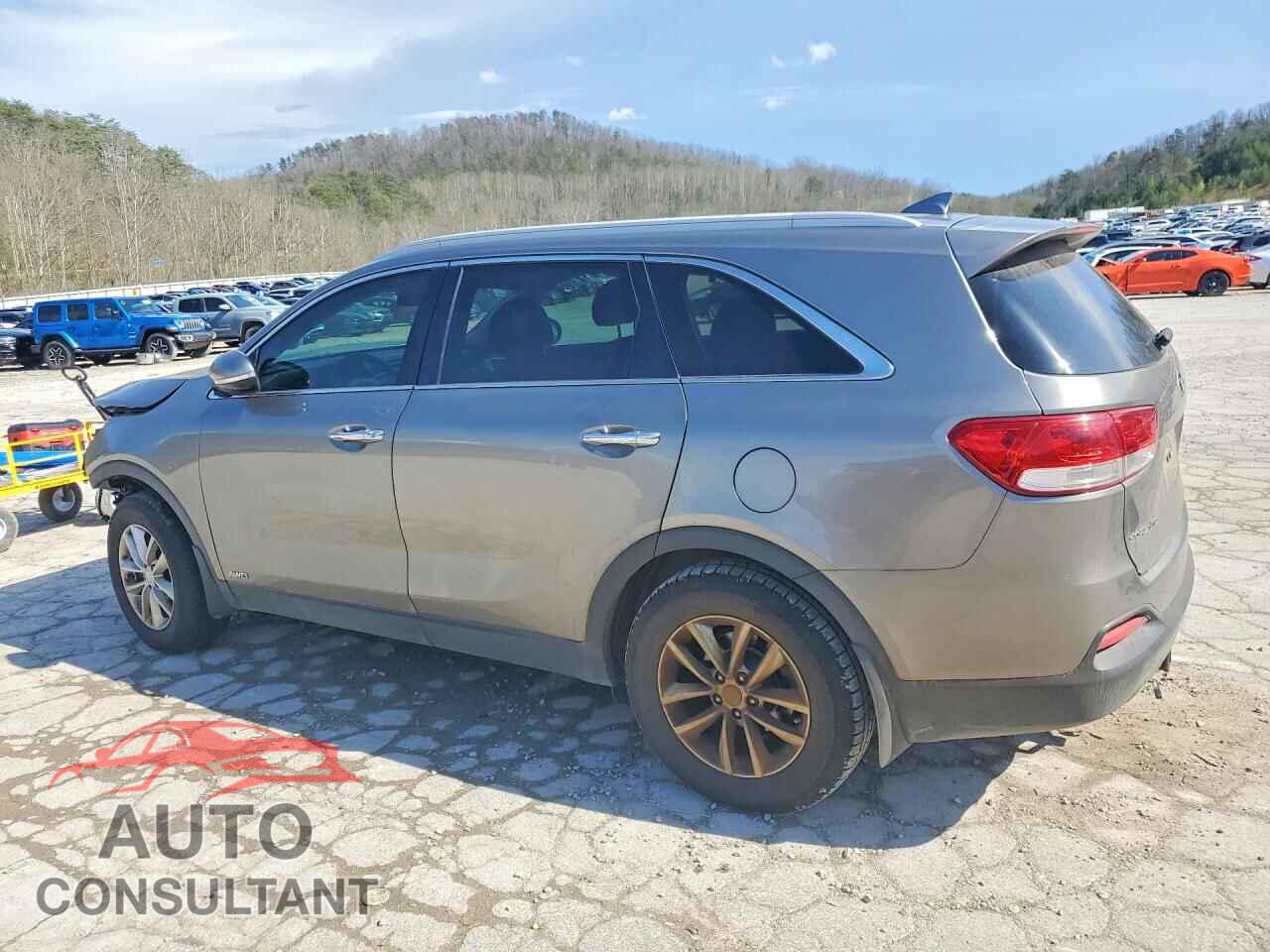 KIA SORENTO 2018 - 5XYPGDA30JG403708