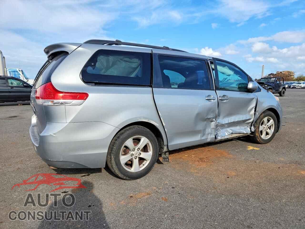 TOYOTA All Models 2012 - 5TDKK3DC4CS237245