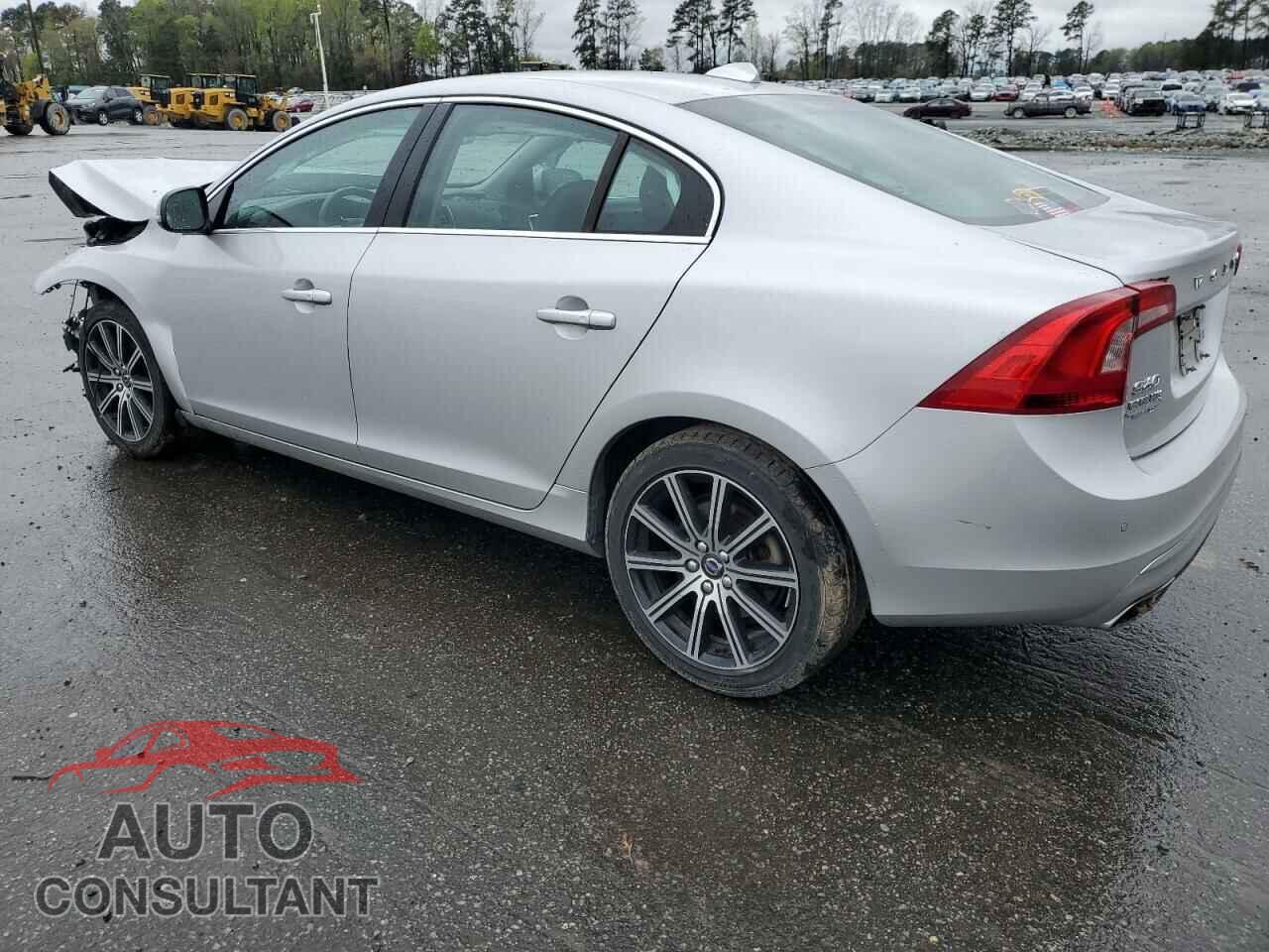 VOLVO S60 2017 - LYV402HMXHB151317