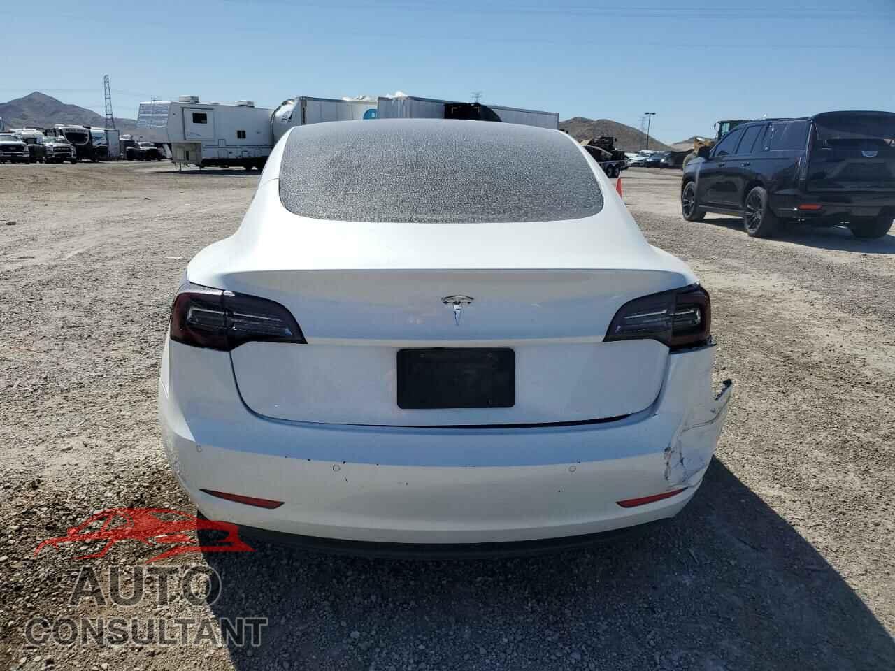 TESLA MODEL 3 2021 - 5YJ3E1EA2MF870944