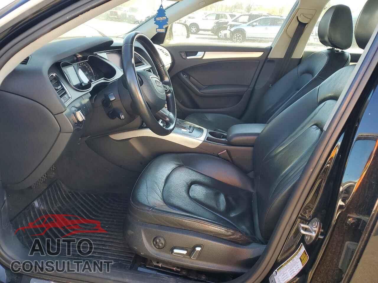 AUDI A4 2013 - WAUBFAFLXDN035097
