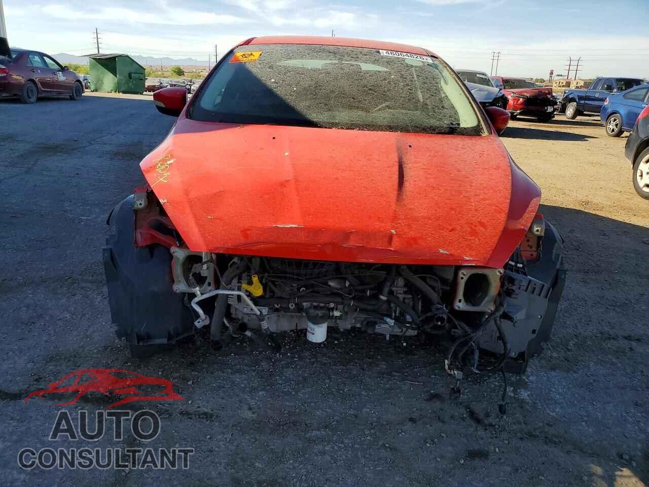 FORD FOCUS 2017 - 1FADP3F28HL334509