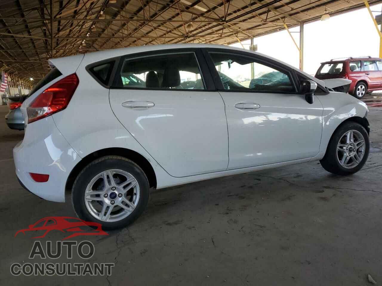 FORD FIESTA 2018 - 3FADP4EJXJM133116