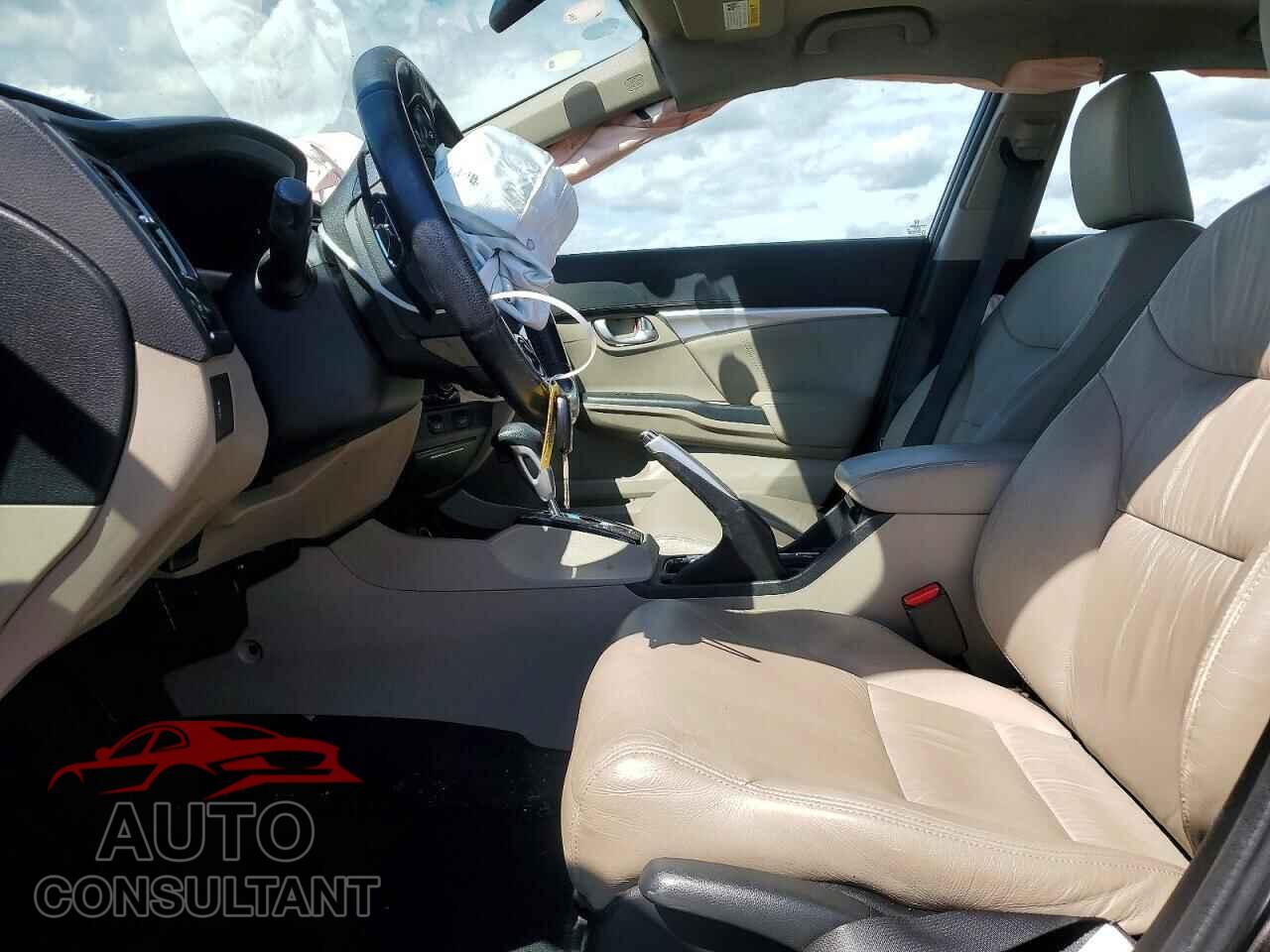 HONDA CIVIC 2013 - 19XFB2F95DE249073