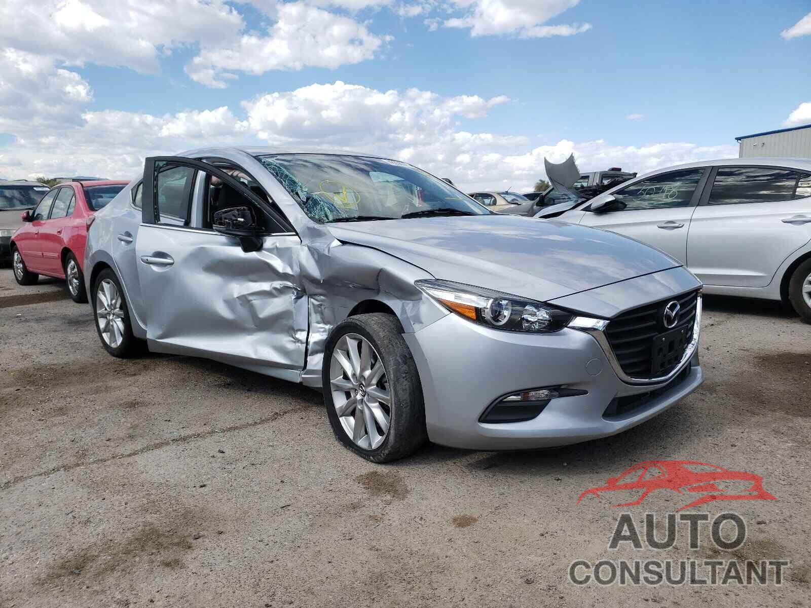 MAZDA 3 2017 - 3MZBN1V70HM146409