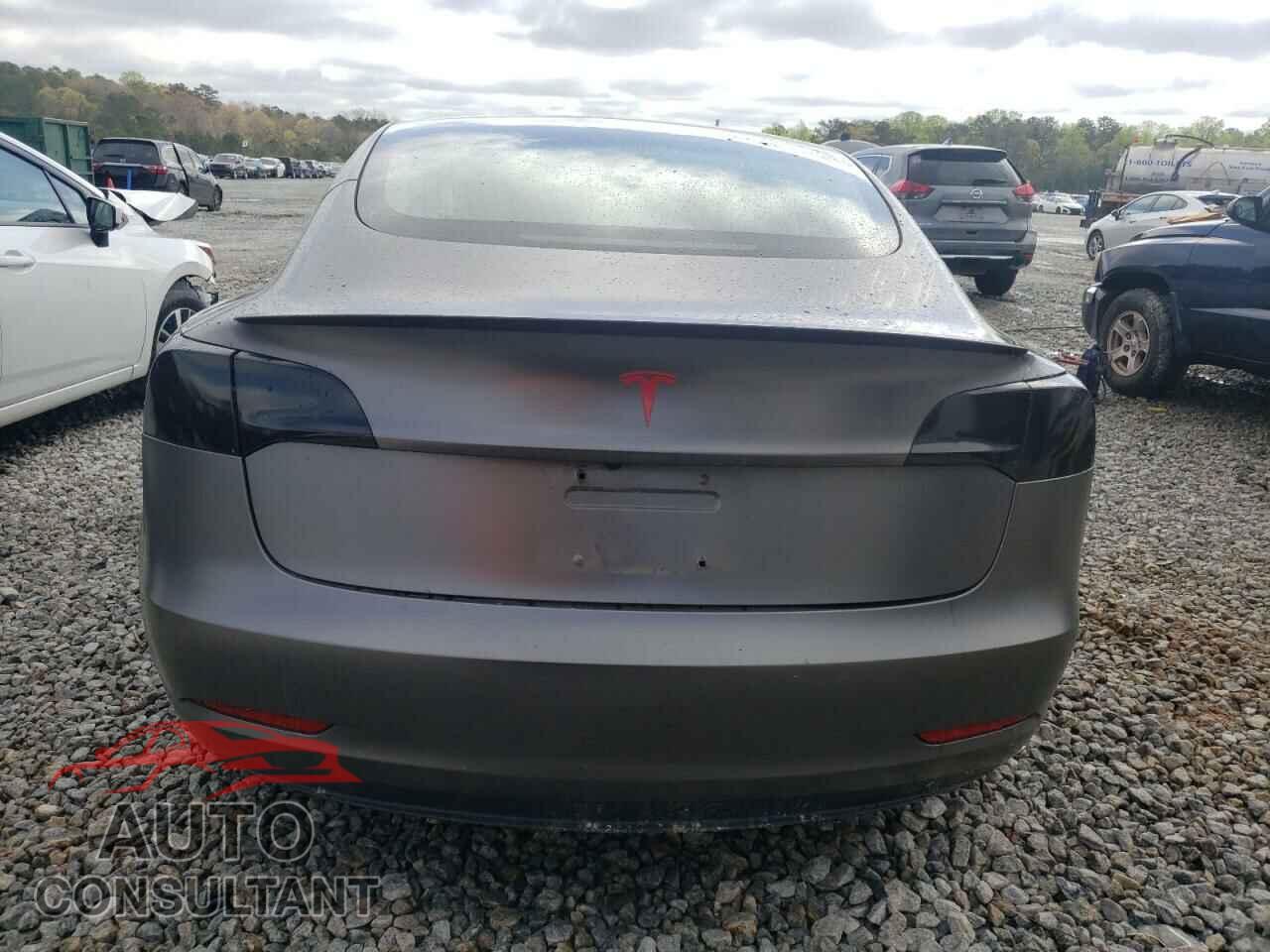 TESLA MODEL 3 2018 - 5YJ3E1EB2JF079432