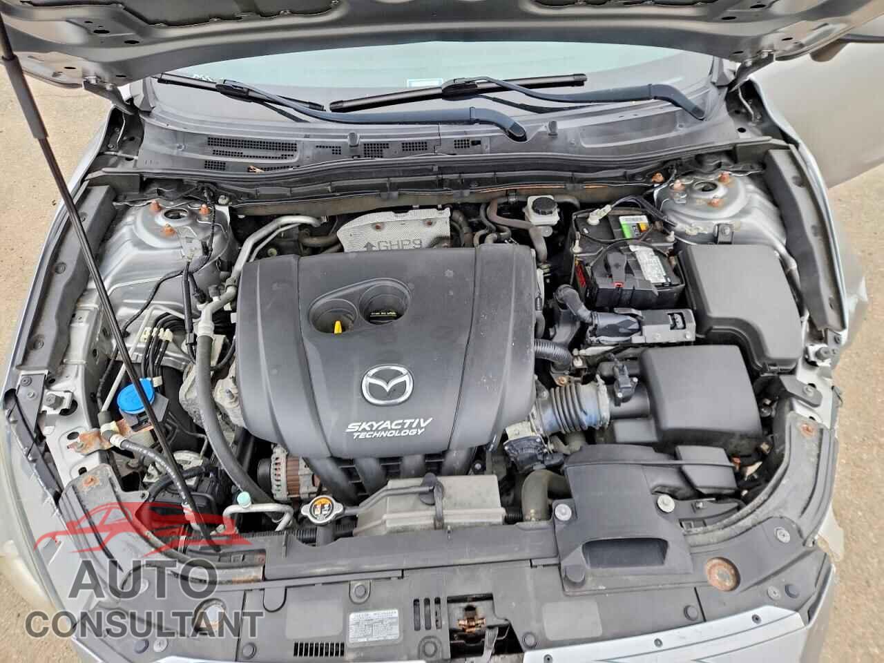 MAZDA 3 2014 - JM1BM1M72E1104131