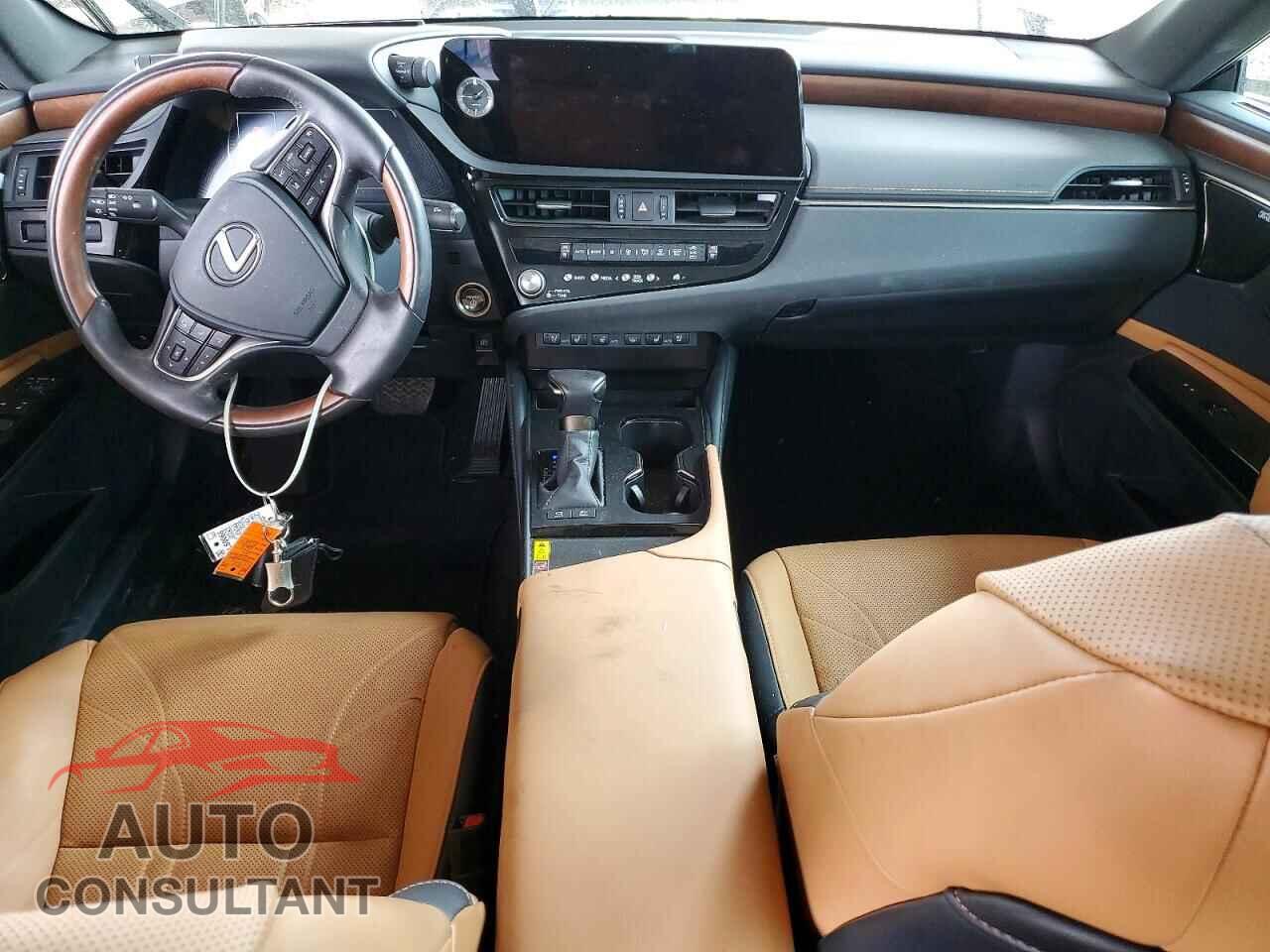 LEXUS ES300 2025 - 58AEA1C18SU054661