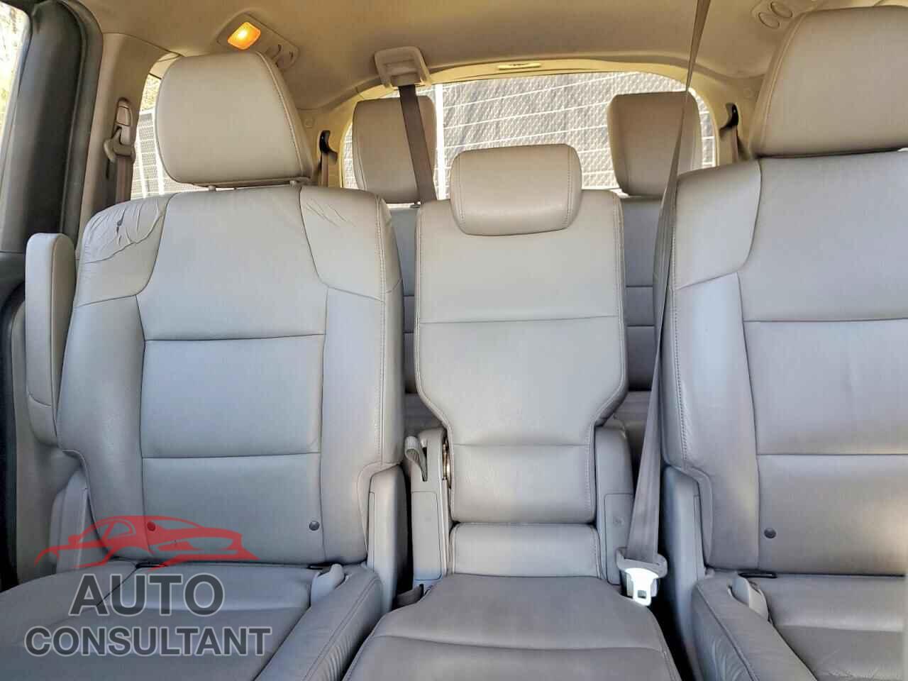 HONDA ODYSSEY 2015 - 5FNRL5H62FB030602