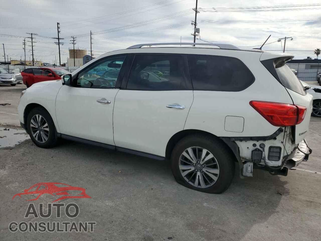 NISSAN PATHFINDER 2017 - 5N1DR2MN2HC629130