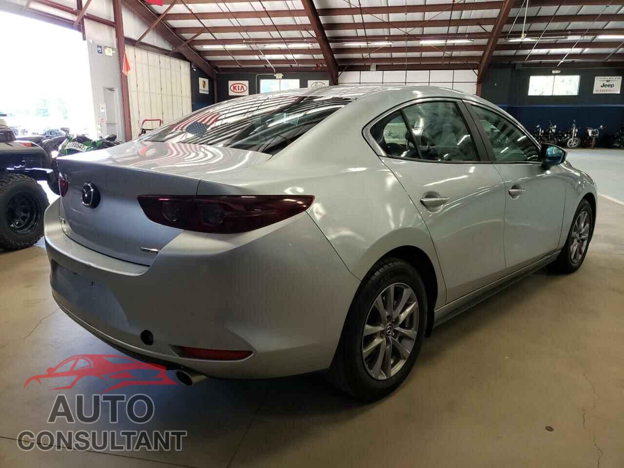 MAZDA 3 2021 - 3MZBPAA71MM202013