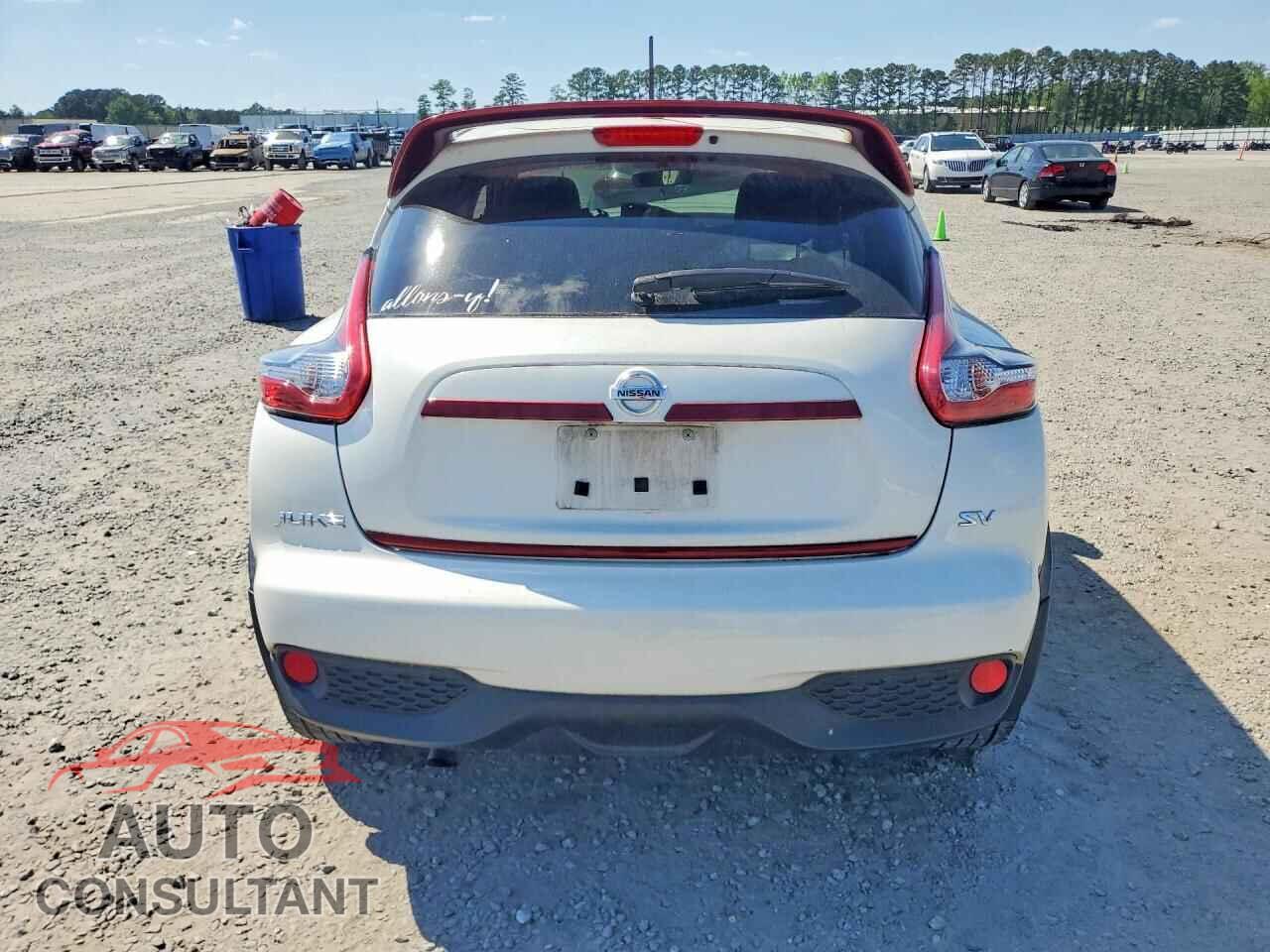 NISSAN JUKE 2015 - JN8AF5MR2FT511343