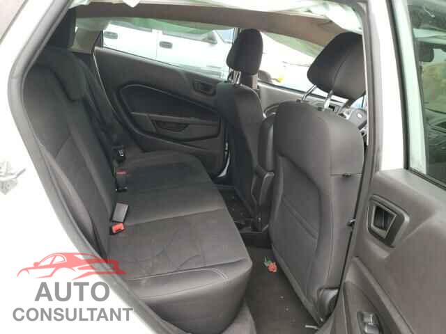 FORD FIESTA 2018 - 3FADP4EJ2JM100952