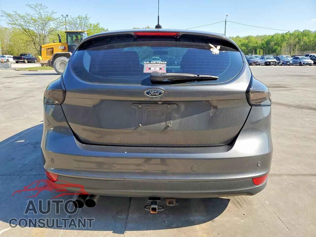 FORD FOCUS 2016 - 1FADP3K20GL389458