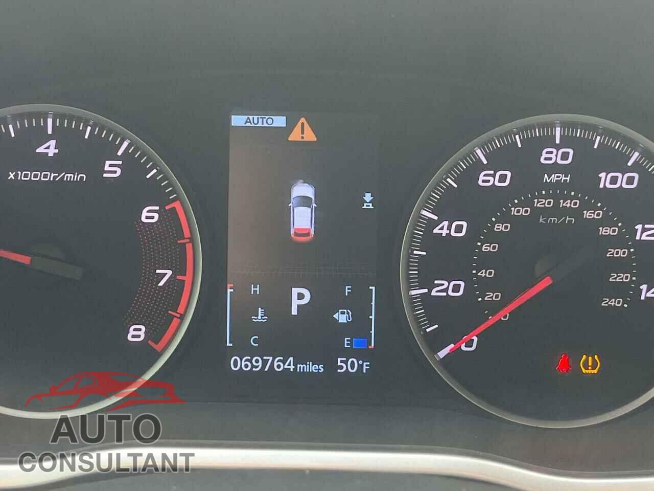 MITSUBISHI ECLIPSE 2018 - JA4AT4AA3JZ047878