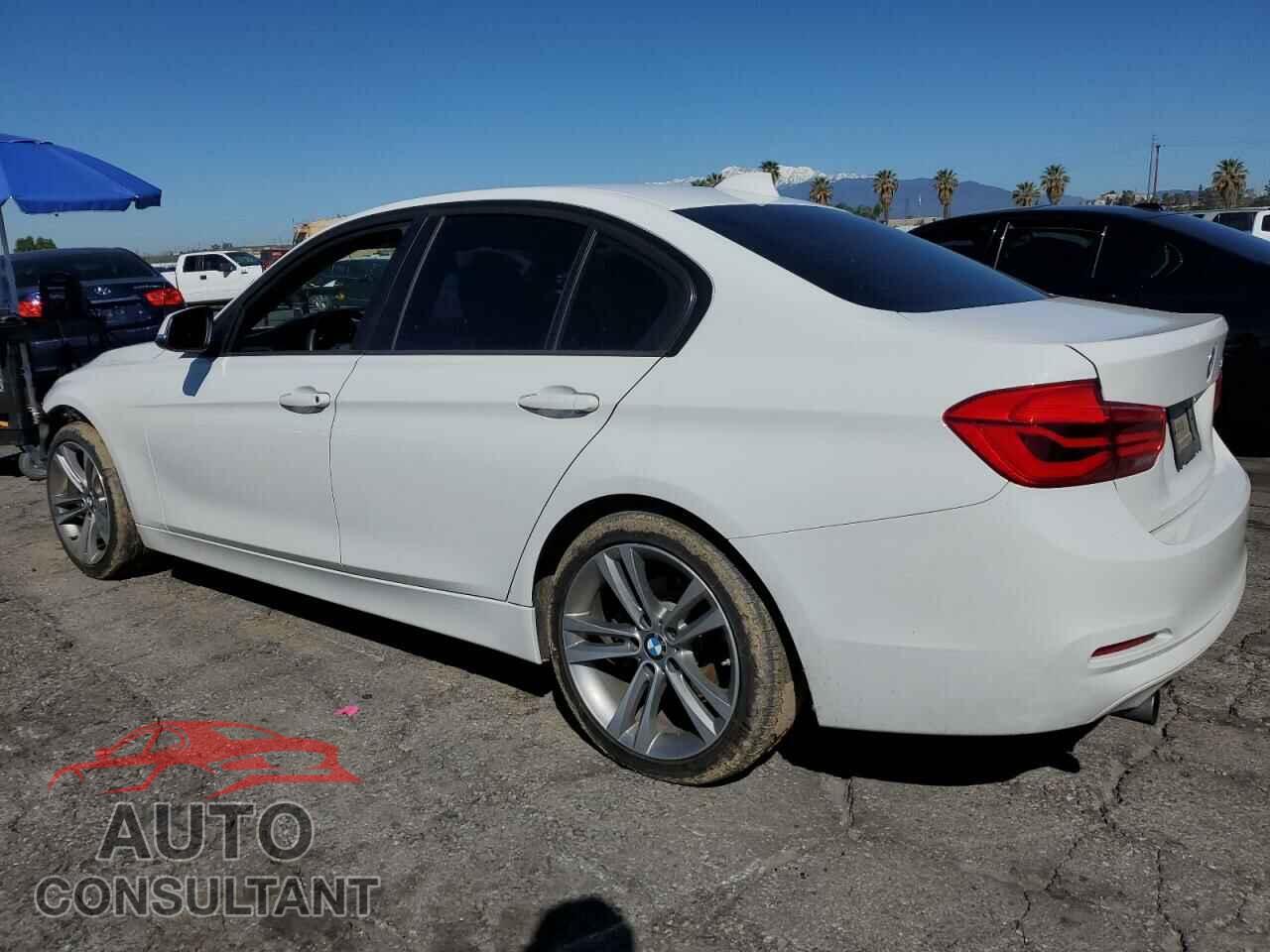 BMW 3 SERIES 2016 - WBA8E1G53GNU10636