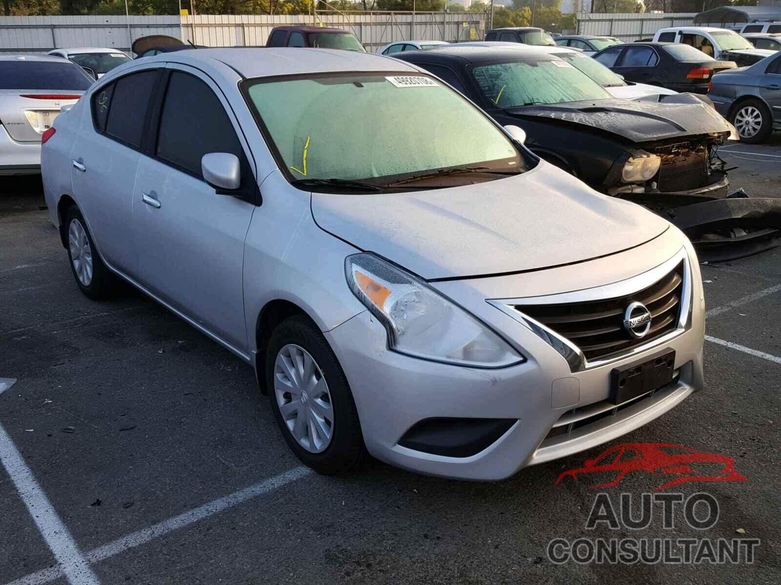 NISSAN VERSA 2015 - 3N1CN7AP8FL916023
