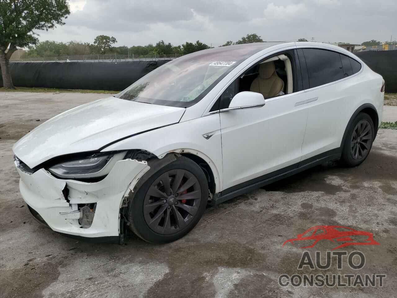 TESLA MODEL X 2016 - 5YJXCBE45GFS00610