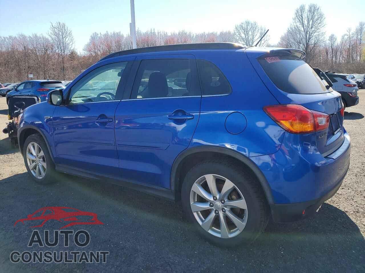 MITSUBISHI OUTLANDER 2015 - 4A4AR4AWXFE059842