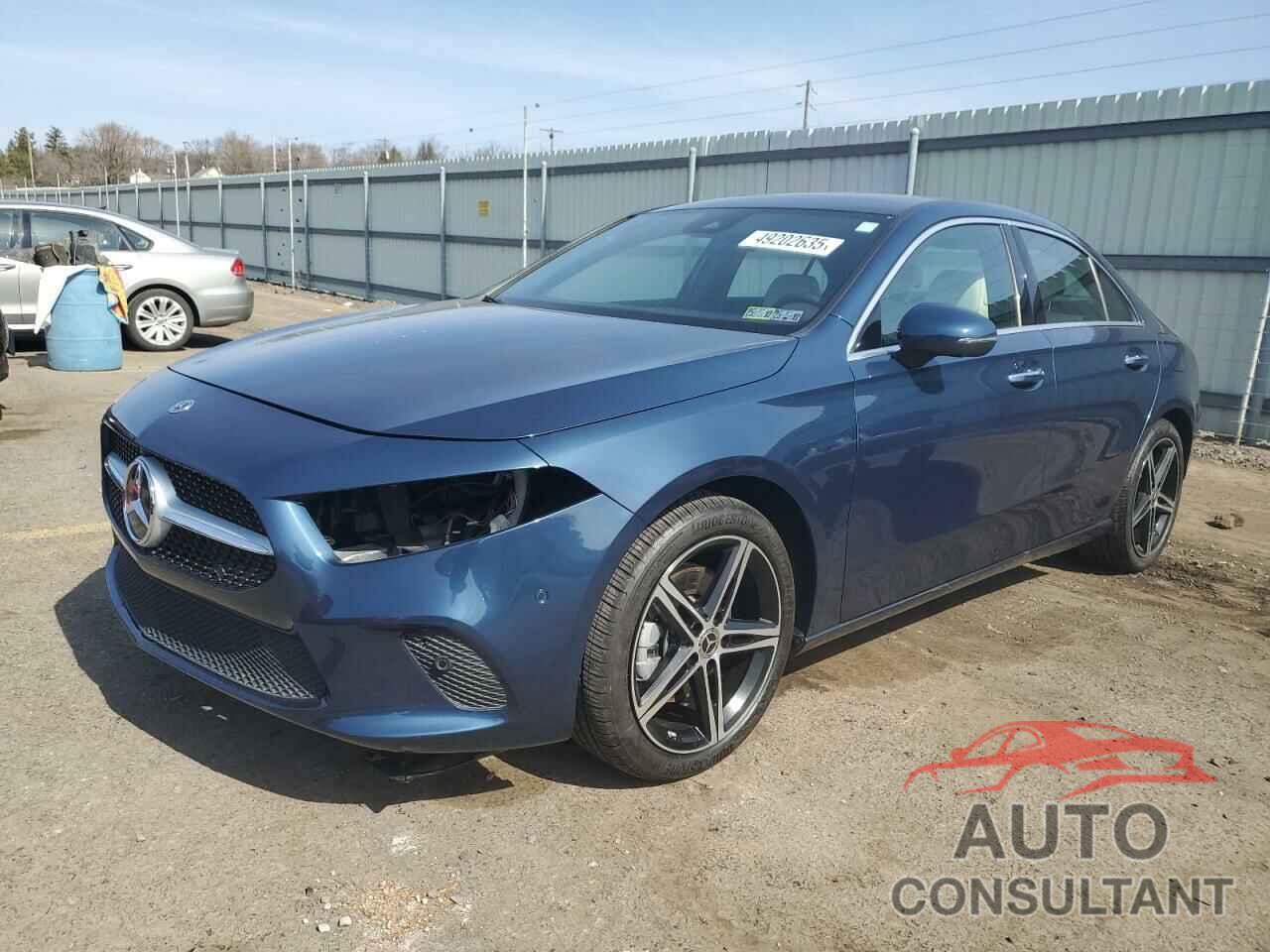 MERCEDES-BENZ A-CLASS 2022 - W1K3G4FB2NJ360192