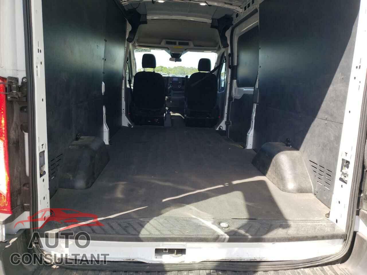 FORD TRANSIT CO 2020 - 1FTBR2C88LKA34675
