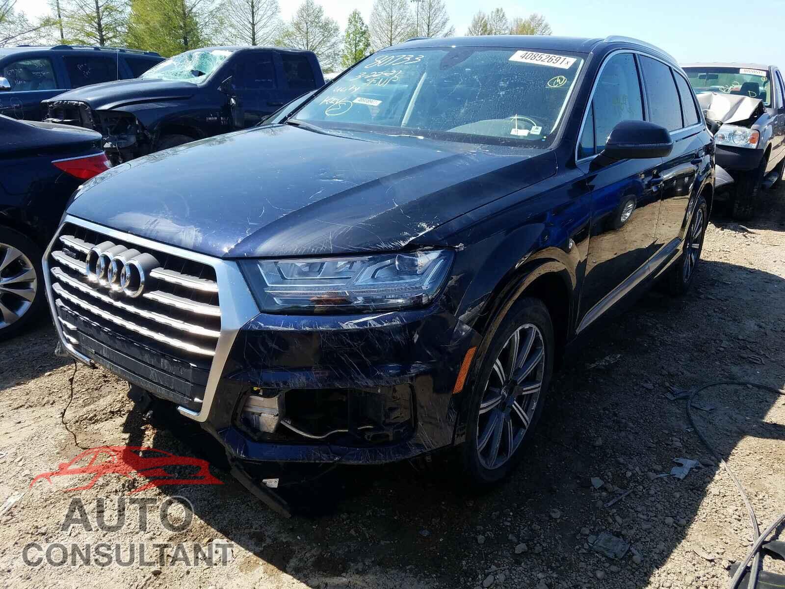 AUDI Q7 2017 - WA1LAAF70HD027251