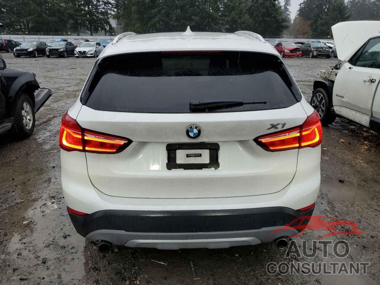 BMW X1 2017 - WBXHT3C32H5F87291