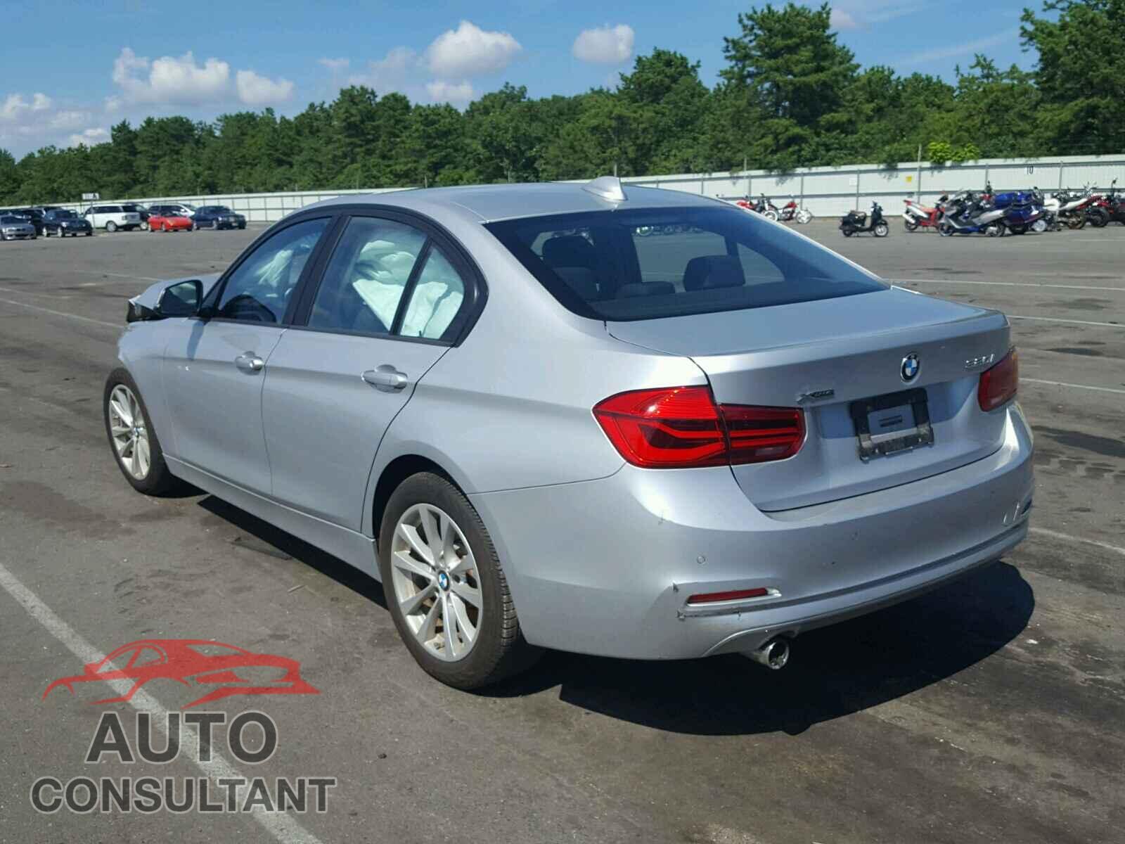 BMW 3 SERIES 2016 - WBA8E5G50GNU19687