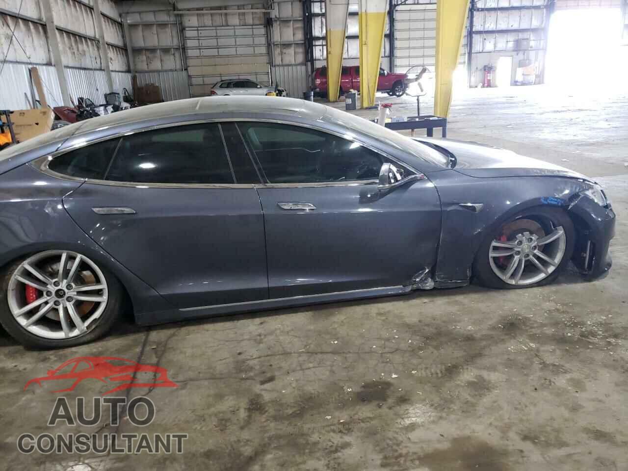 TESLA MODEL S 2017 - 5YJSA1E42HF199024